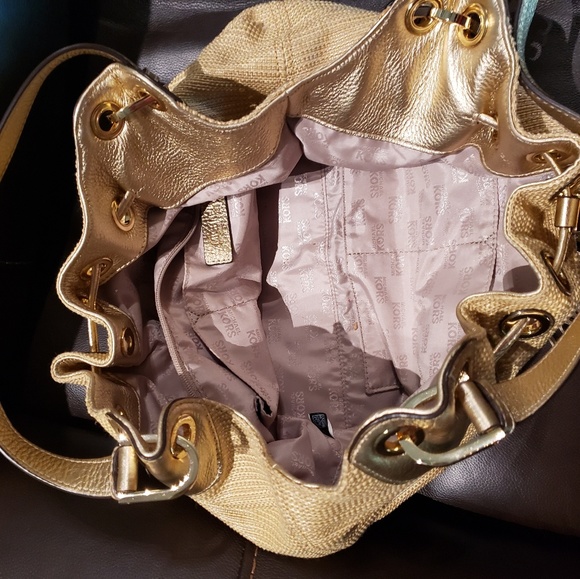 Michael Kors purse